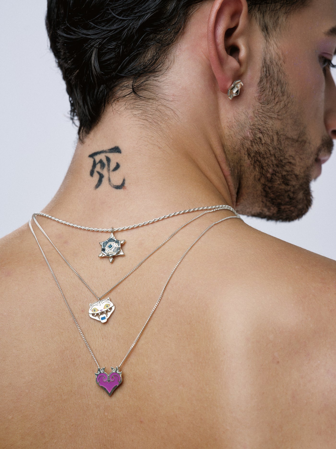 Cookie Evelynn Solid Heart Necklace with Pink Enamel